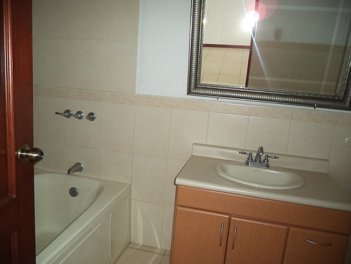 Plus Real Estate renta casa en VHI zona 15 — foto 8