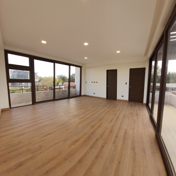 Amplia Casa de 4 habitaciones en Venta Vista hermosa 1 - Miniatura 16