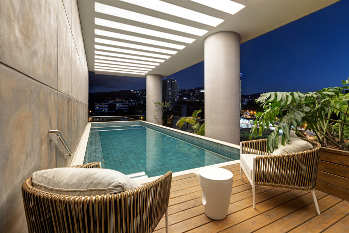 Apartamento con jardín en venta zona 15 Vh 1 - Miniatura 11