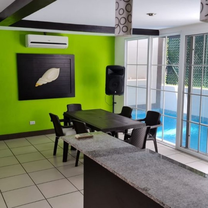 Terreno a Monterrico - Image 2