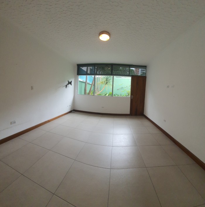 En Alquiler casa en Condominio en zona 14 - Miniatura 6