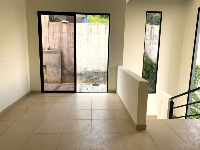 La Florida, moderna casa a estrenar en venta. - 5