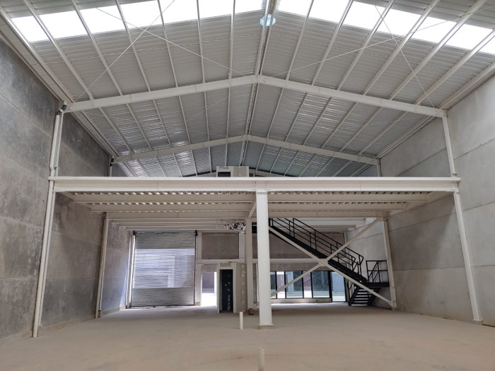 Bodega en venta, Zona Industrial Uno, km. 15 CAES. - 3