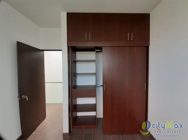Casa Nueva y Contemporánea en Venta en Hacienda Real - Image 2