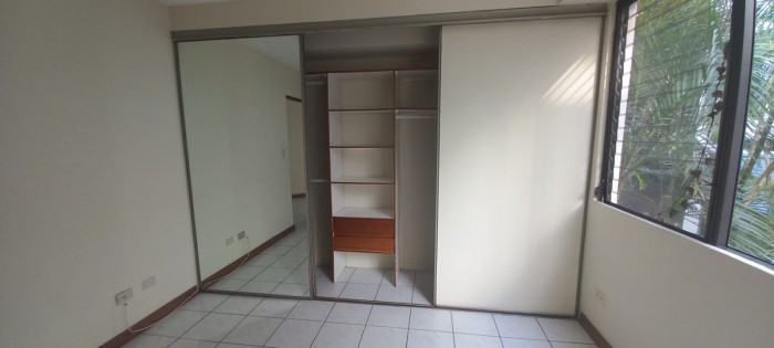Rento apartamento en zona 10 — foto 14