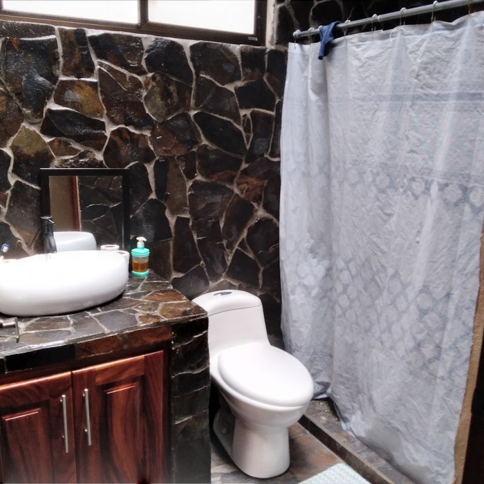 En venta quinta c/casa y cabañas faldas del volcán Poas - 8
