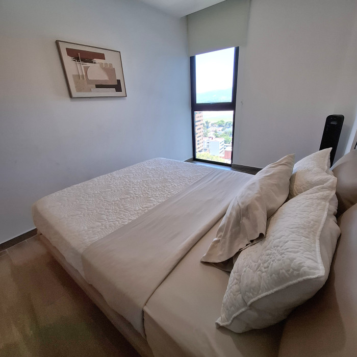 Apartamento Amueblado de 3 Habitaciones en Parque 14 - Miniatura 13