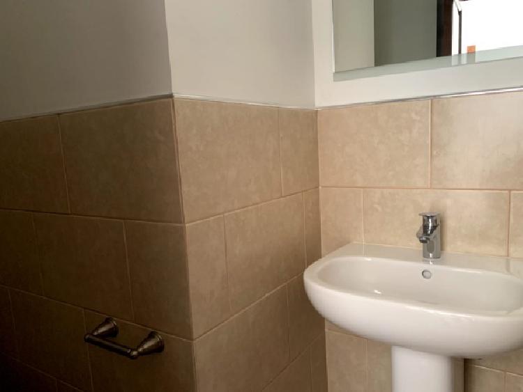 APARTAMENTO EN RENTA EN ZONA 10 — foto 7