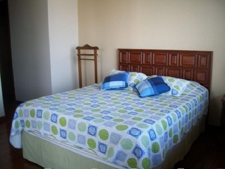 Apartamento amueblado 3 habitaciones zona 10 Guatemala - Miniatura 16