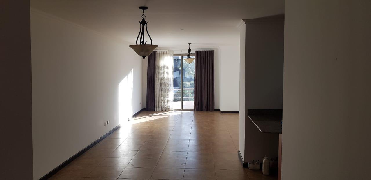 Lindo Apartamento en Renta Zona 16 3 Dormitorios — foto 4
