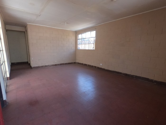 VENDO Casa en Colonia La Escuadrilla, Zona 2 de Mixco - Miniatura 11