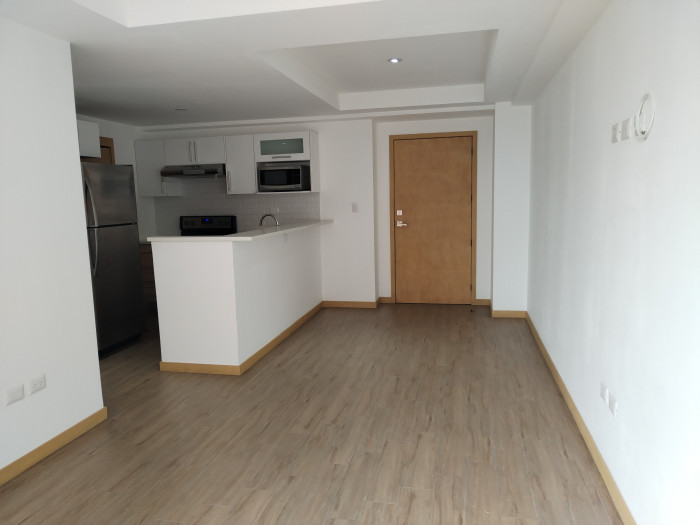 En Renta apartamento 3 habitaciones zona 10 Cityhaus - Image 3