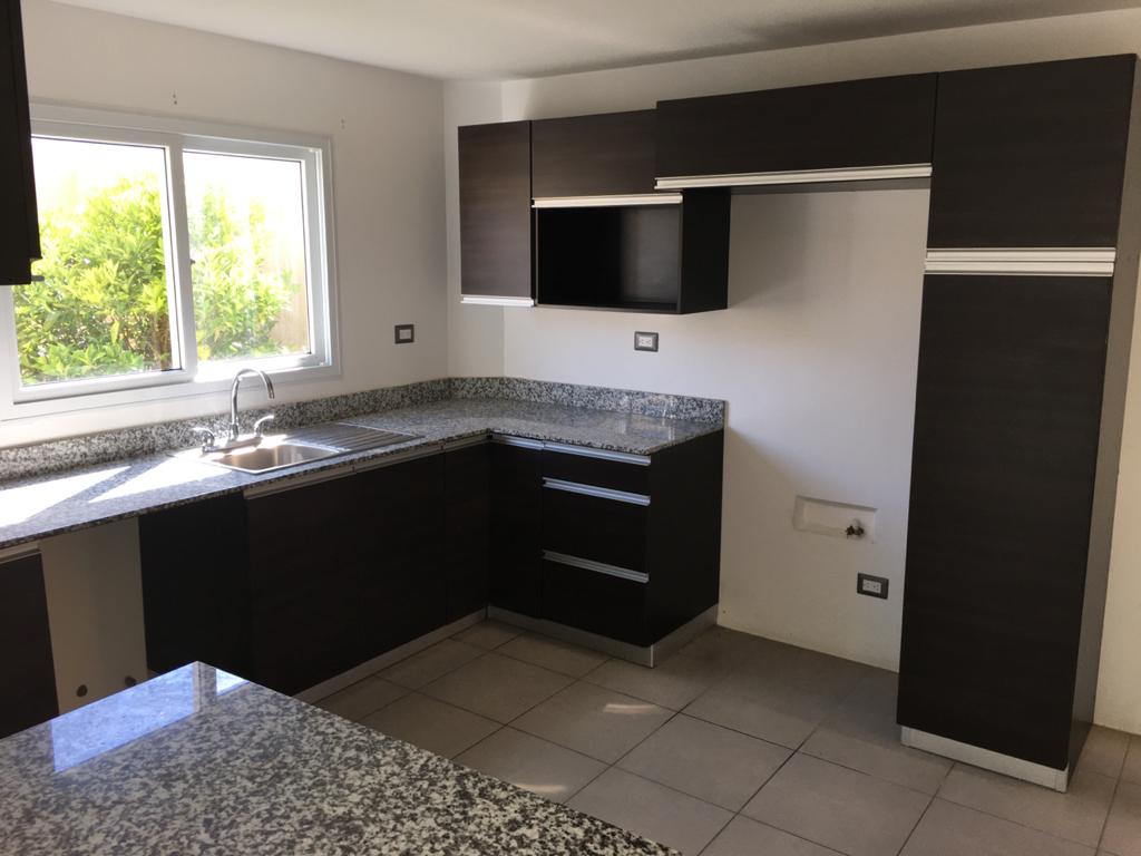 Linda casa en Remate en Cumbres de la Arboleda — foto 7