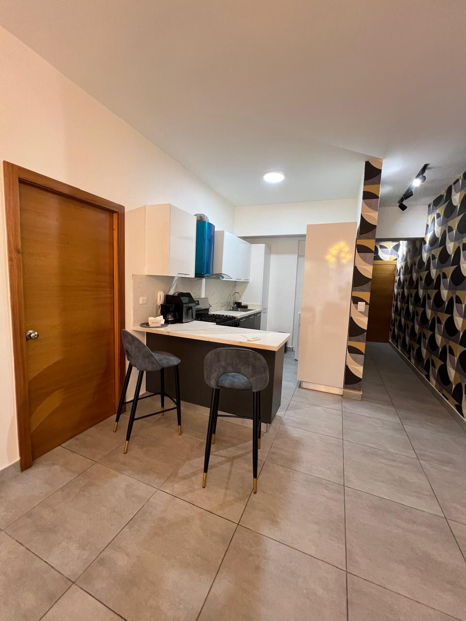Apartamento en Venta en Bella Vista Amueblado + Terraza — foto 2