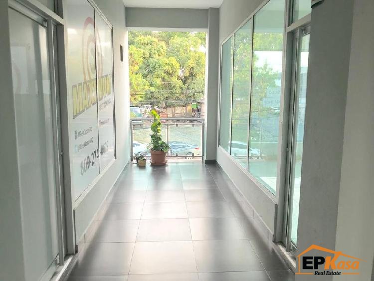 Local Comercial 53mts en Plaza, Los Jardines del Norte — foto 4