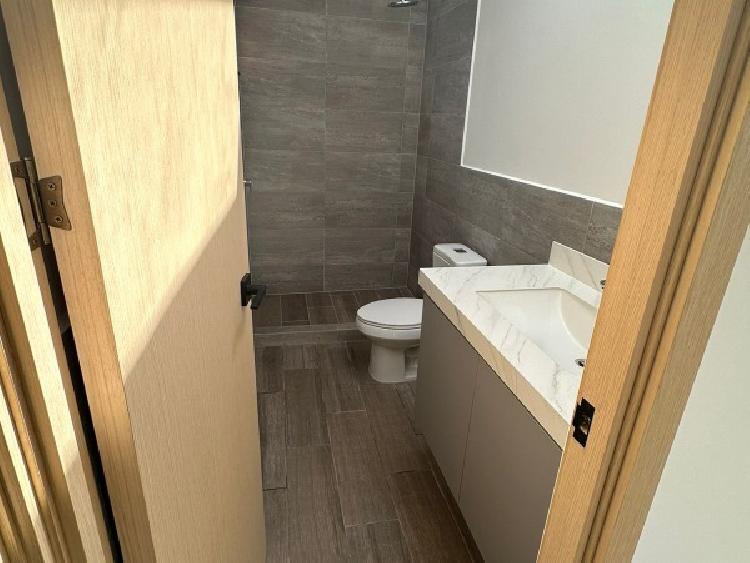 CASA EN VENTA EN ZONA 16 — foto 15
