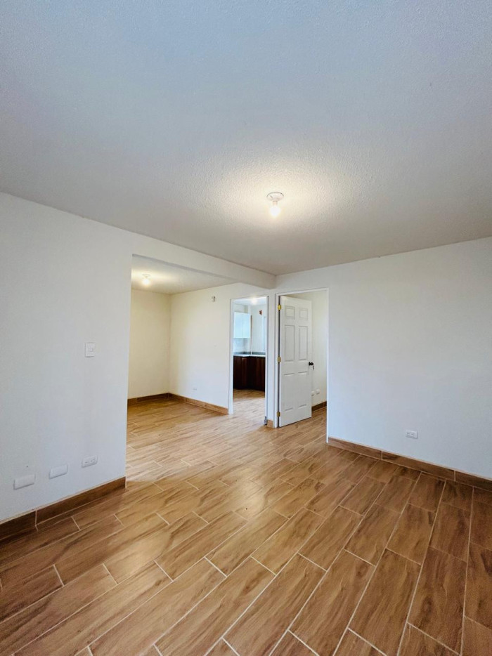 Casa en Venta en San José Pinula Altos de San Nicolas — foto 3