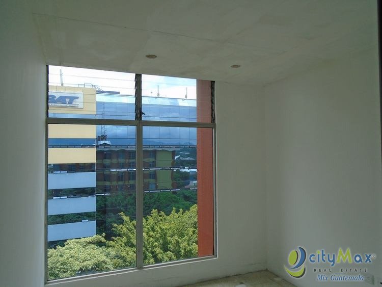 Espacio para oficina en Edificio 74, zona 9 - Miniatura 3
