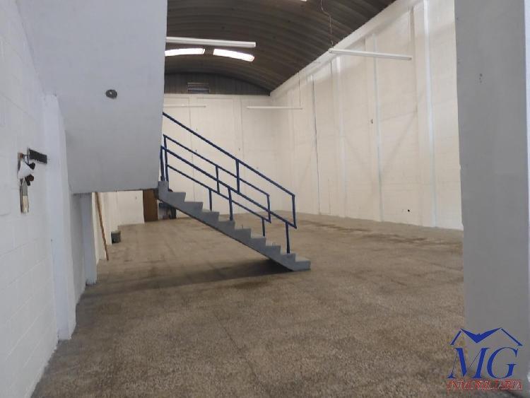 RENTA Y VENTA DE BODEGA EN EL CENTRO DE VILLA NUEVA - 2