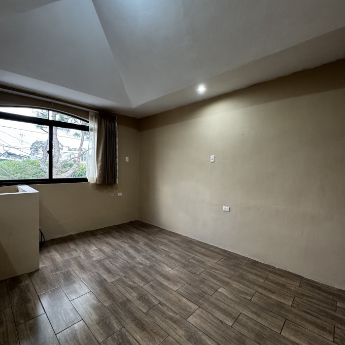 Apartamento en renta zona 17 - Miniatura 4