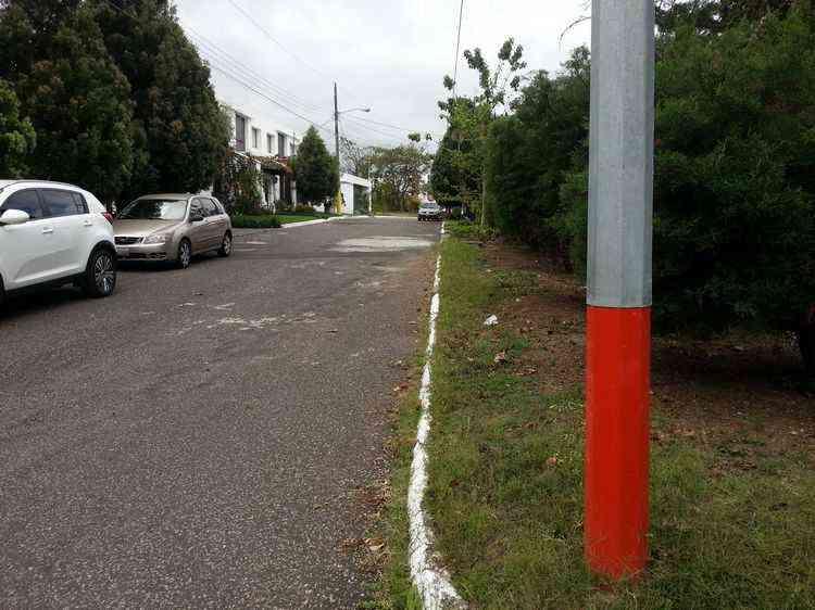 VENDO TERRENO DE 880.00 Vrs2. EN CONDOMINIO DE ZONA 16 - Image 1