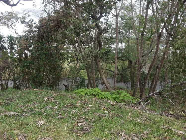 VENDO TERRENO DE 880.00 Vrs2. EN CONDOMINIO DE ZONA 16 - Image 5