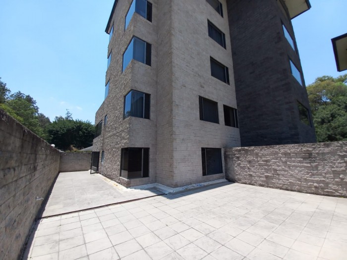 APARTAMENTO SUPER AMPLIO EN #VENTA ZONA 10 - Miniatura 12