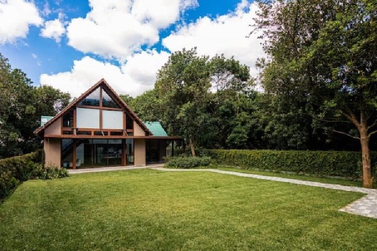 CASA EN VENTA EN SAN MIGUEL DUEÑAS
