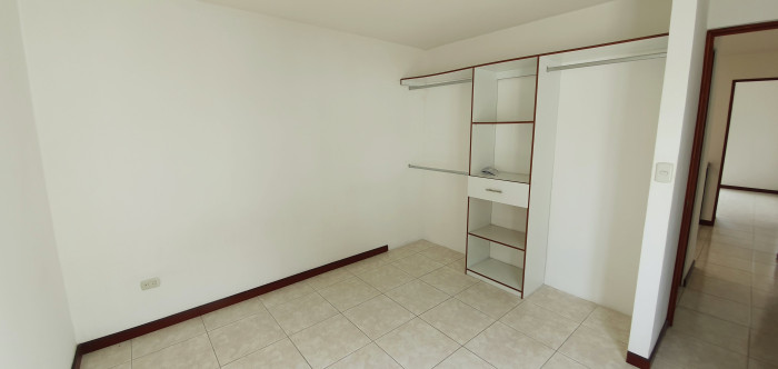 Casa en Venta en Villa Capri Carretera a el Salvador — foto 7