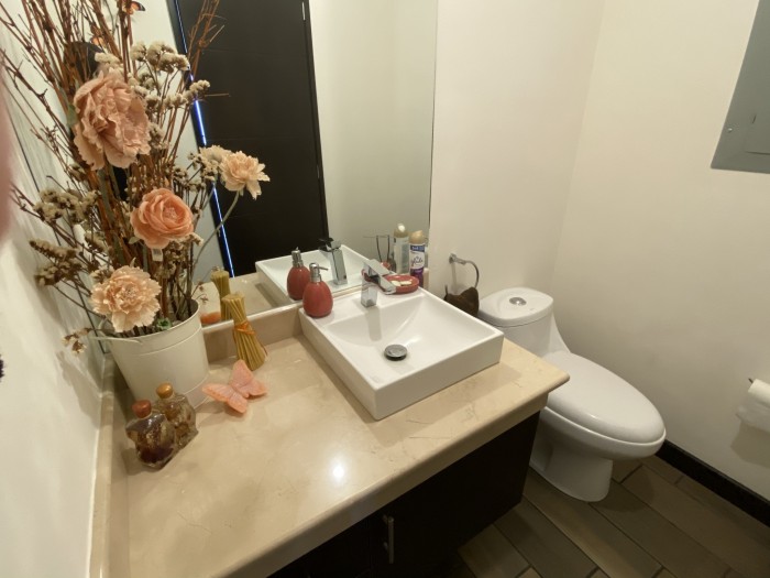 Apartamento en Renta en Zona 10 Guatemala - Miniatura 4