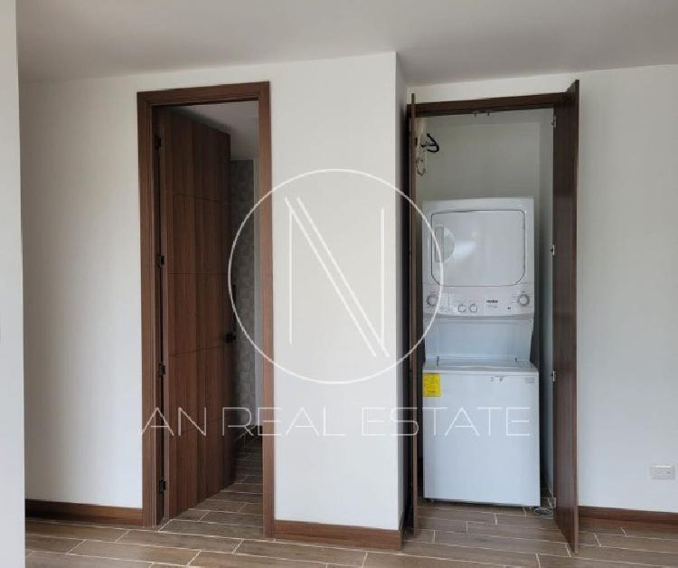 APARTAMENTO EN RENTA EN ZONA 14 — foto 3