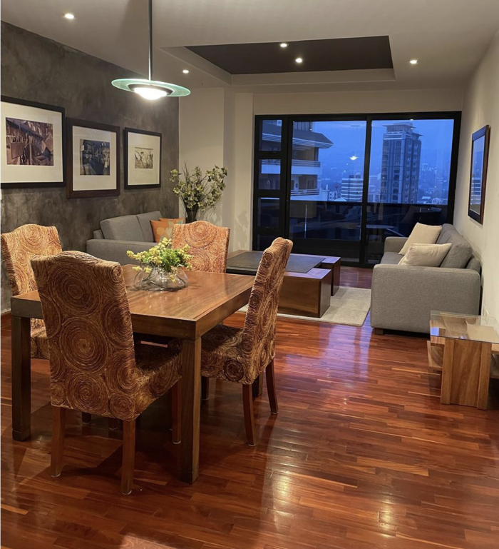 En Alquiler Apartamento amueblado en Zona 10 — foto 4