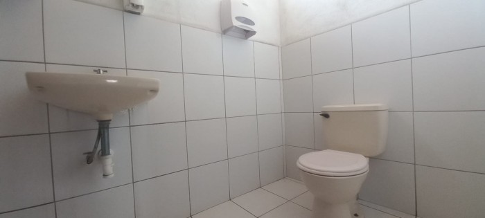 Bodega en renta en zona 5 Calzada la Paz - Miniatura 19