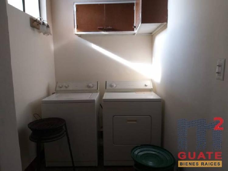 Casa de 300 m2 de construcción en Venta, Santa Catarina