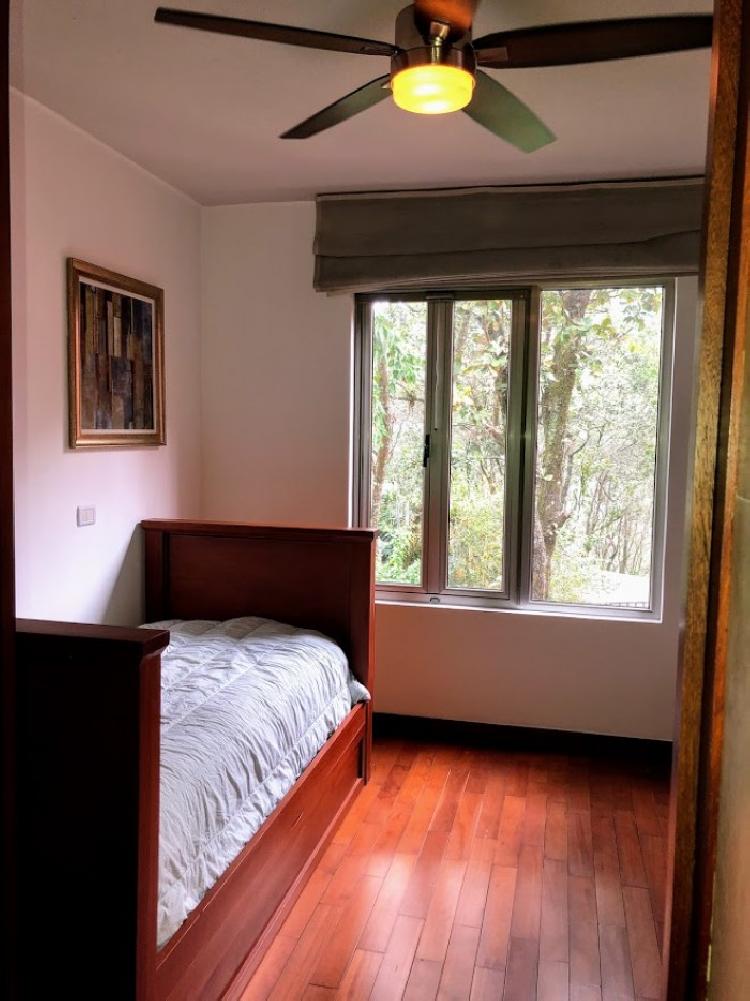 Residencia de lujo en venta inversion Cayala Guatemala - Image 3