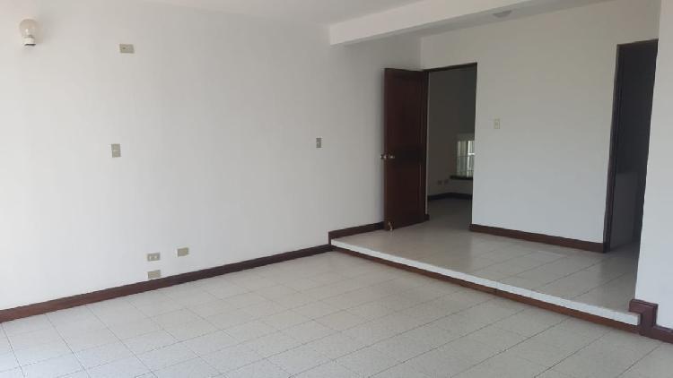 Amplia casa en renta o venta La Cañada zona 14, Ciudad - Miniatura 10