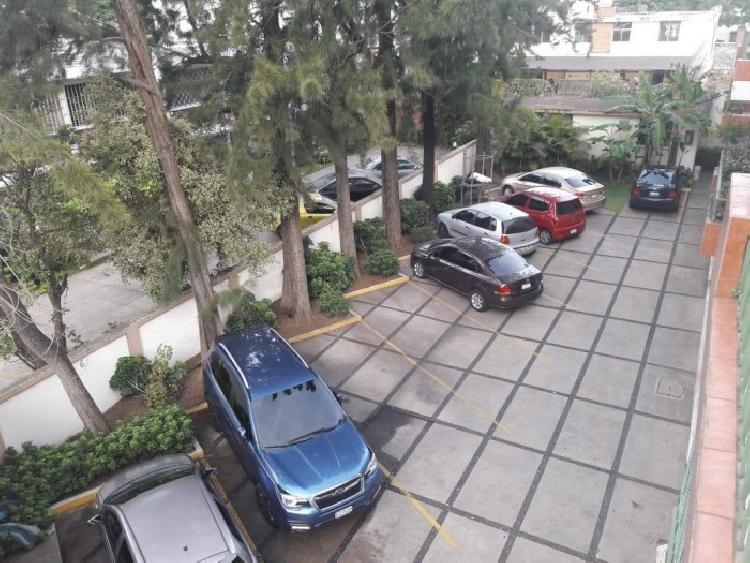 Rento amplio apartamento en Zona 9. — foto 7