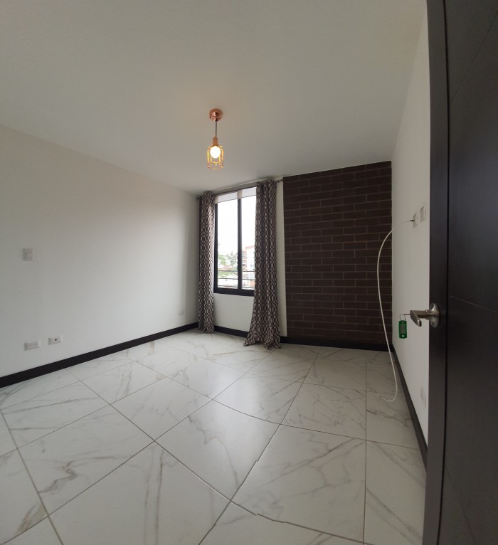 Apartamento en Alquiler Zona 15 Vista Hermosa I - Image 2