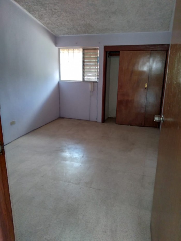 Plus Real Estate renta casa de 2 niveles, zona 15 VH II — foto 9