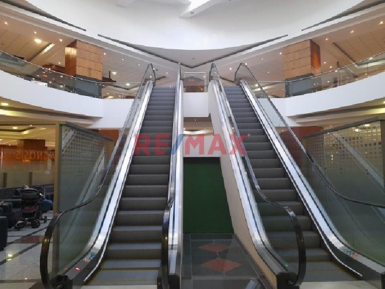 Zona 10 Local Comercial en Edificio Interamericas - 4