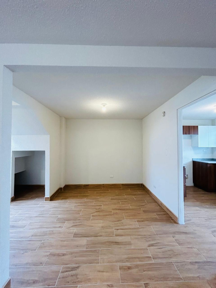 Casa en Venta en San José Pinula Altos de San Nicolas — foto 2