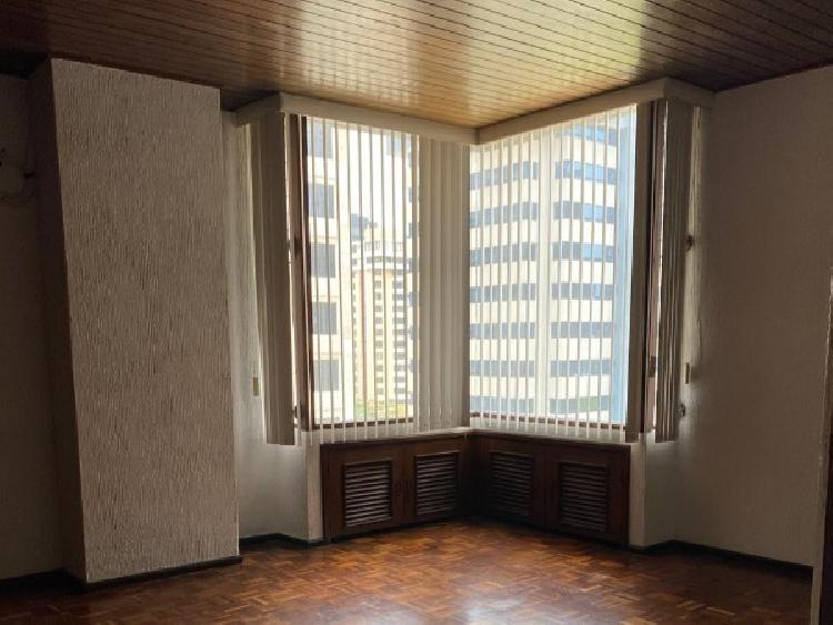 APARTAMENTO EN RENTA EN ZONA 10 — foto 2