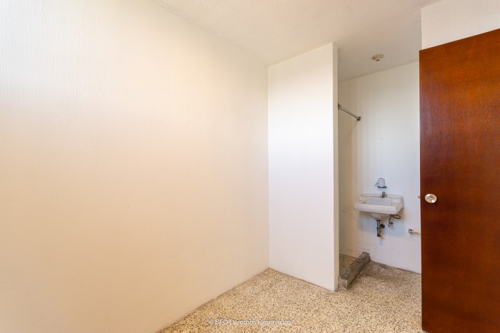 Apartamento en Alquiler Ciudad Vieja Zona 10 - Miniatura 11