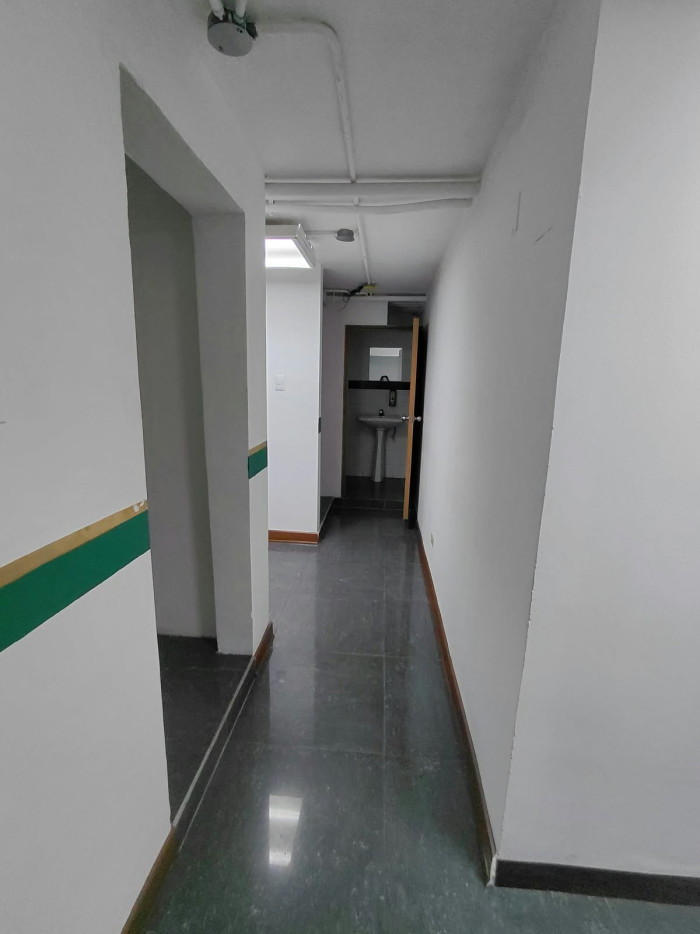 Local Comercial en Renta en Plaza Surti Ahorro. Zona 18 — foto 7
