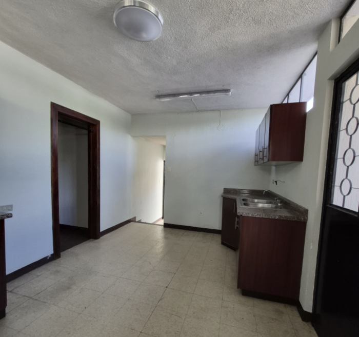 Casa para oficinas en alquiler en zona 15 Guatemala — foto 7