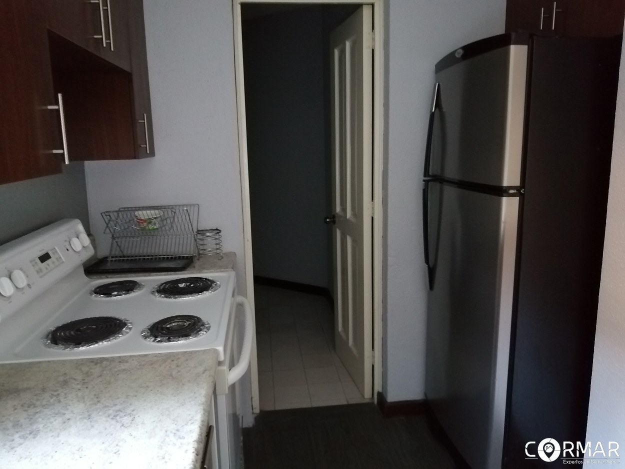 Apartamento en alquiler, zona 14 - Image 2