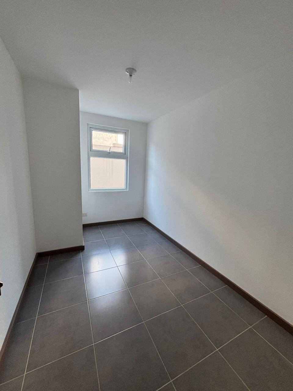 APARTAMENTO EN VENTA EN ZONA ZONA 12 — foto 3