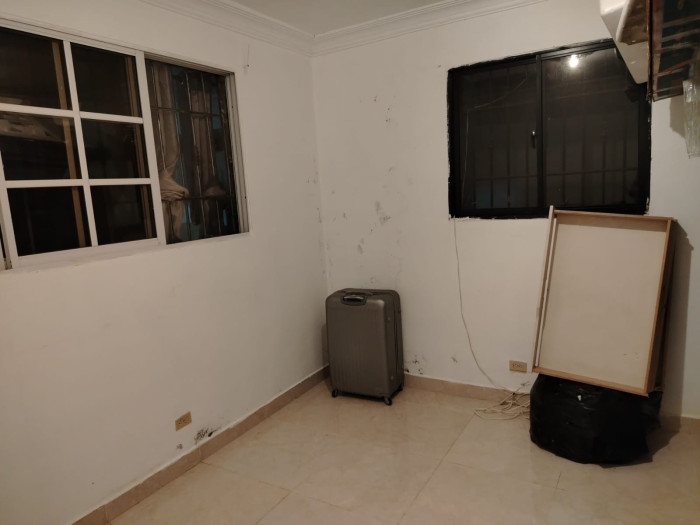 CASA RENTA EN SANTO DOMINGO ESTE RES. LUZ MARIA - 9