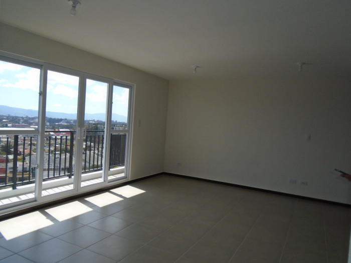 Apartamento en Venta zona 7 ciudad Guatemala - Image 2