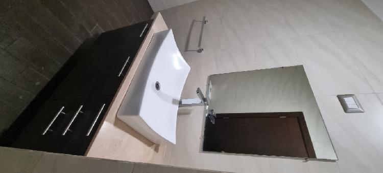 APARTAMENTO EN RENTA ZONA 10 / MUNDO INMOBILIARIO — foto 2